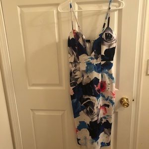 Floral dress 💙 price as marked or best offer